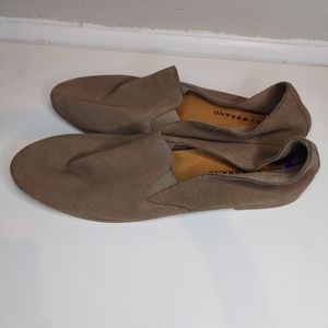 Lucky Brand Beige Taupe Suede Loafer Flats Slip On Shoe 8.5